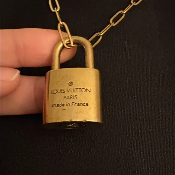Authentic LV Lock NO key w/ unbranded chain- #314 - Picture 3 of 7